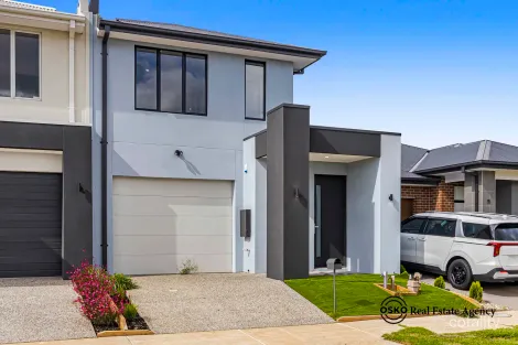 Property photo of 9 Amara Street Tarneit VIC 3029