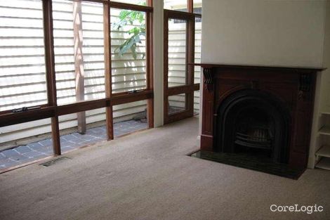 Property photo of 12 Barrett Street Albert Park VIC 3206