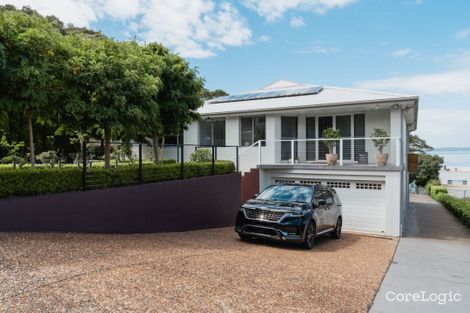 Property photo of 6 Wattle Street Bolton Point NSW 2283