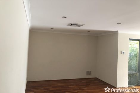 Property photo of 17/42 Baler Court Hammond Park WA 6164