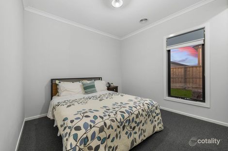 Property photo of 11 Piana Road Fraser Rise VIC 3336