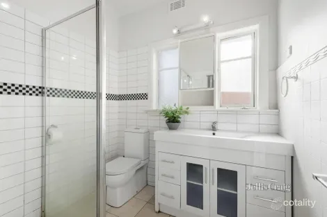 Property photo of 1/4 Valkstone Street Bentleigh East VIC 3165