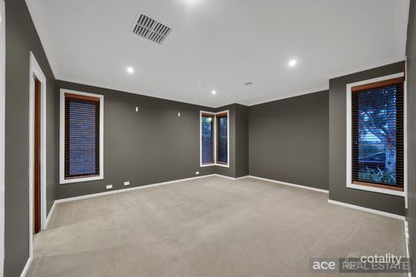 Property photo of 28 Aspen Crescent Point Cook VIC 3030