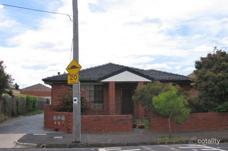 2/24 Centennial Ave, Brunswick West, VIC 3055