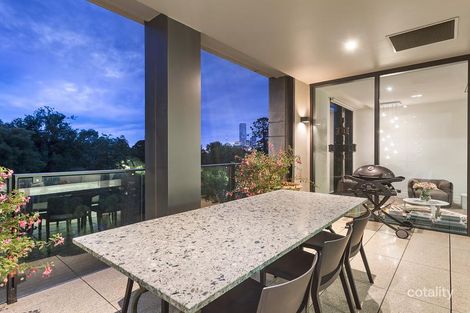 Property photo of 211/150 Clarendon Street East Melbourne VIC 3002
