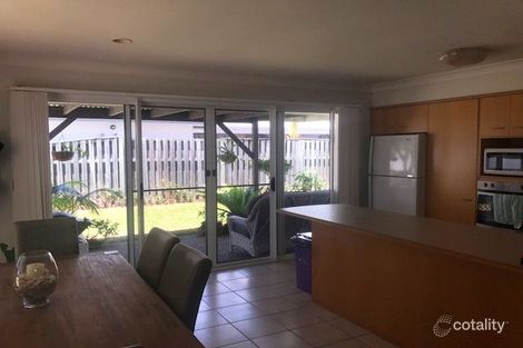 Property photo of 48 Seville Circuit Burleigh Waters QLD 4220