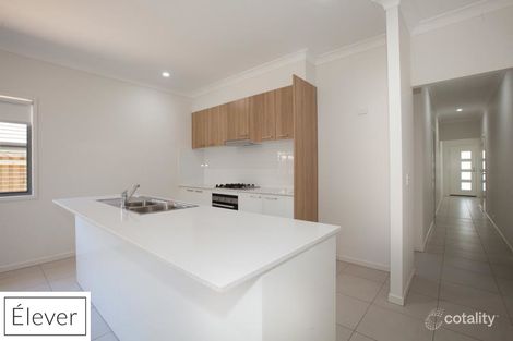 Property photo of 31 Lomond Circuit Upper Kedron QLD 4055