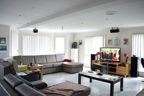 Property photo of 19 Idriess Place Casula NSW 2170