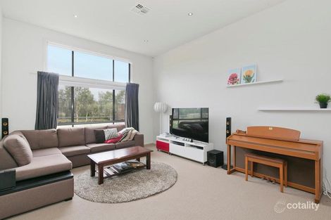 Property photo of 5/16 Ray Ellis Crescent Forde ACT 2914