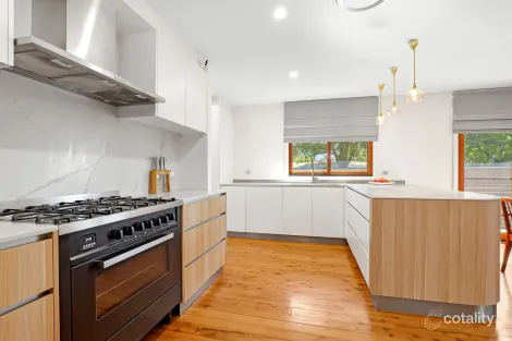 Property photo of 4 Bayly Court Richmond NSW 2753