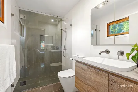 Property photo of 4 Bayly Court Richmond NSW 2753