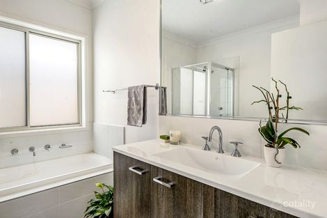 Property photo of 28 Maxted Street Renwick NSW 2575