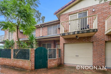 2/2a Cullens Rd, Punchbowl, NSW 2196