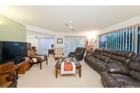 Property photo of 5 Nerrina Court Karana Downs QLD 4306