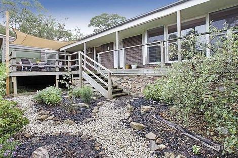 Property photo of 305 De Motts Road Anakie VIC 3213