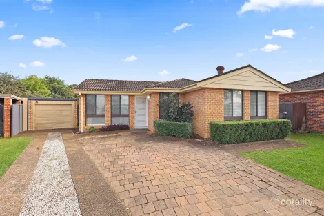 Property photo of 9/4 Woodvale Close Plumpton NSW 2761