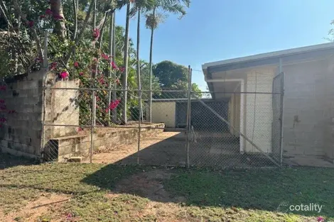 Property photo of 14 Ina Court Rocky Point QLD 4874