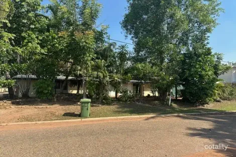 Property photo of 14 Ina Court Rocky Point QLD 4874