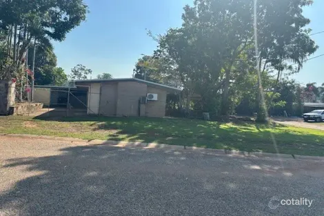 Property photo of 14 Ina Court Rocky Point QLD 4874