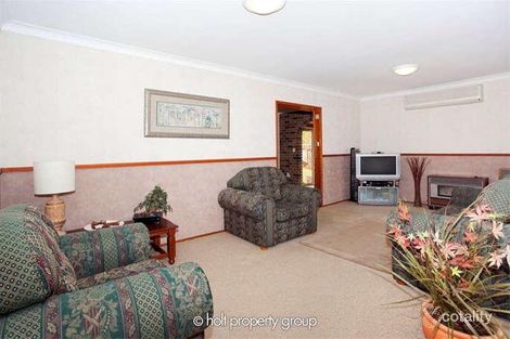 Property photo of 2 Simone Place Peakhurst NSW 2210