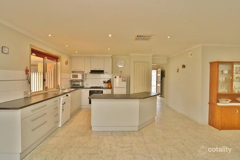 Property photo of 9 Henley Close Kyabram VIC 3620