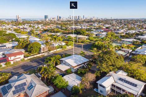 44 WILSON ST, LABRADOR, QLD 4215