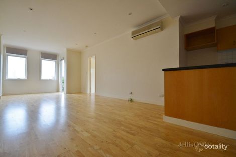 Property photo of 313/445-453 Royal Parade Parkville VIC 3052