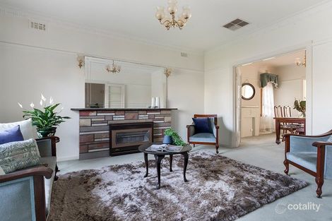 Property photo of 2 Prefect Street Strathmore VIC 3041