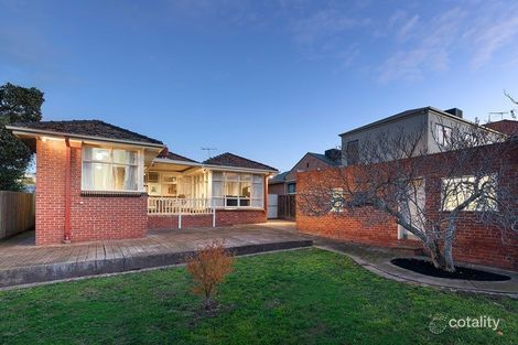 Property photo of 2 Prefect Street Strathmore VIC 3041