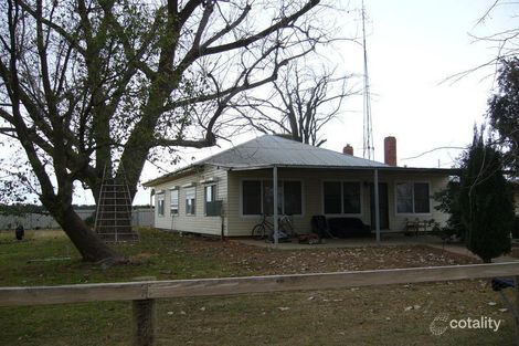 Property photo of 36 Mills Lane Boundary Bend VIC 3599