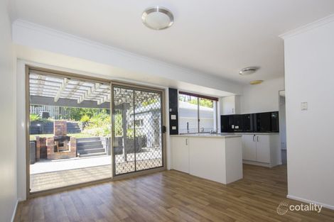 Property photo of 4 Garvie Place Highland Park QLD 4211
