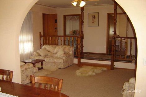 Property photo of 4 Ealing Close Epping VIC 3076