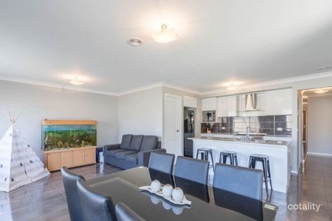 Property photo of 53 Wentworth Drive Kelso NSW 2795