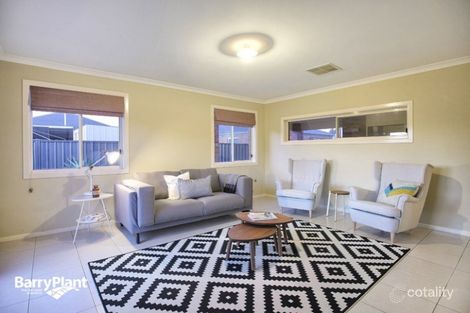Property photo of 78 Mareeba Way Craigieburn VIC 3064