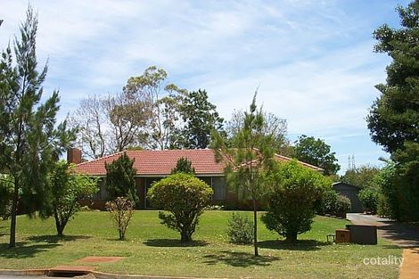 39 Lake Rd, Champion Lakes, WA 6111