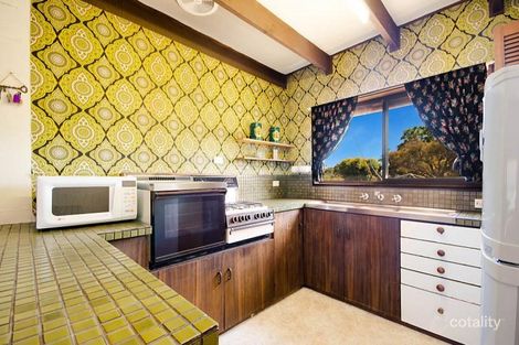 Property photo of 24 Chamberlain Court Hamilton VIC 3300