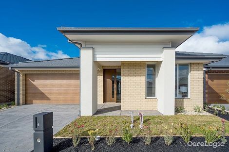 Property photo of 6 Angophora Crescent Craigieburn VIC 3064