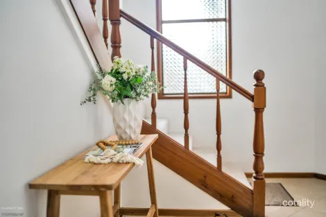 Property photo of 14 Cicero Close Mooroobool QLD 4870