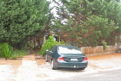 Property photo of 3 Draper Court Keilor Downs VIC 3038