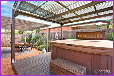 Property photo of 4 Hillmont Crescent Morayfield QLD 4506