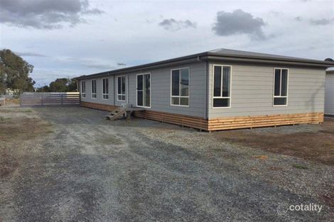 Property photo of 21 Ponton Grove Cummins SA 5631