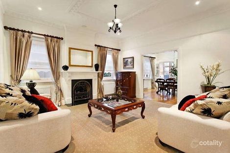 Property photo of 18 Currajong Avenue Camberwell VIC 3124