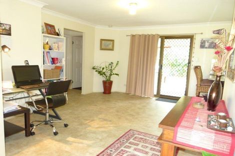 Property photo of 4 Resolution Parade Flinders View QLD 4305