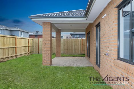 Property photo of 9 Murcott Avenue Tarneit VIC 3029