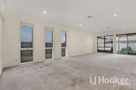 Property photo of 3 Signature Boulevard Point Cook VIC 3030