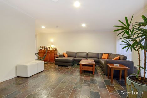 Property photo of 45 Golden Way Hillside VIC 3037