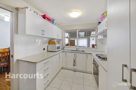 Property photo of 266 The Parkway Bradbury NSW 2560