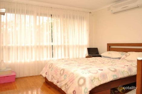 Property photo of 27 Atheldene Drive St Albans VIC 3021