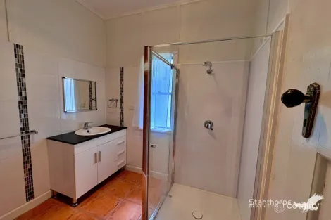 Property photo of 94 Folkestone Street Stanthorpe QLD 4380