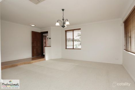 Property photo of 7 Meadow Close Kardinya WA 6163